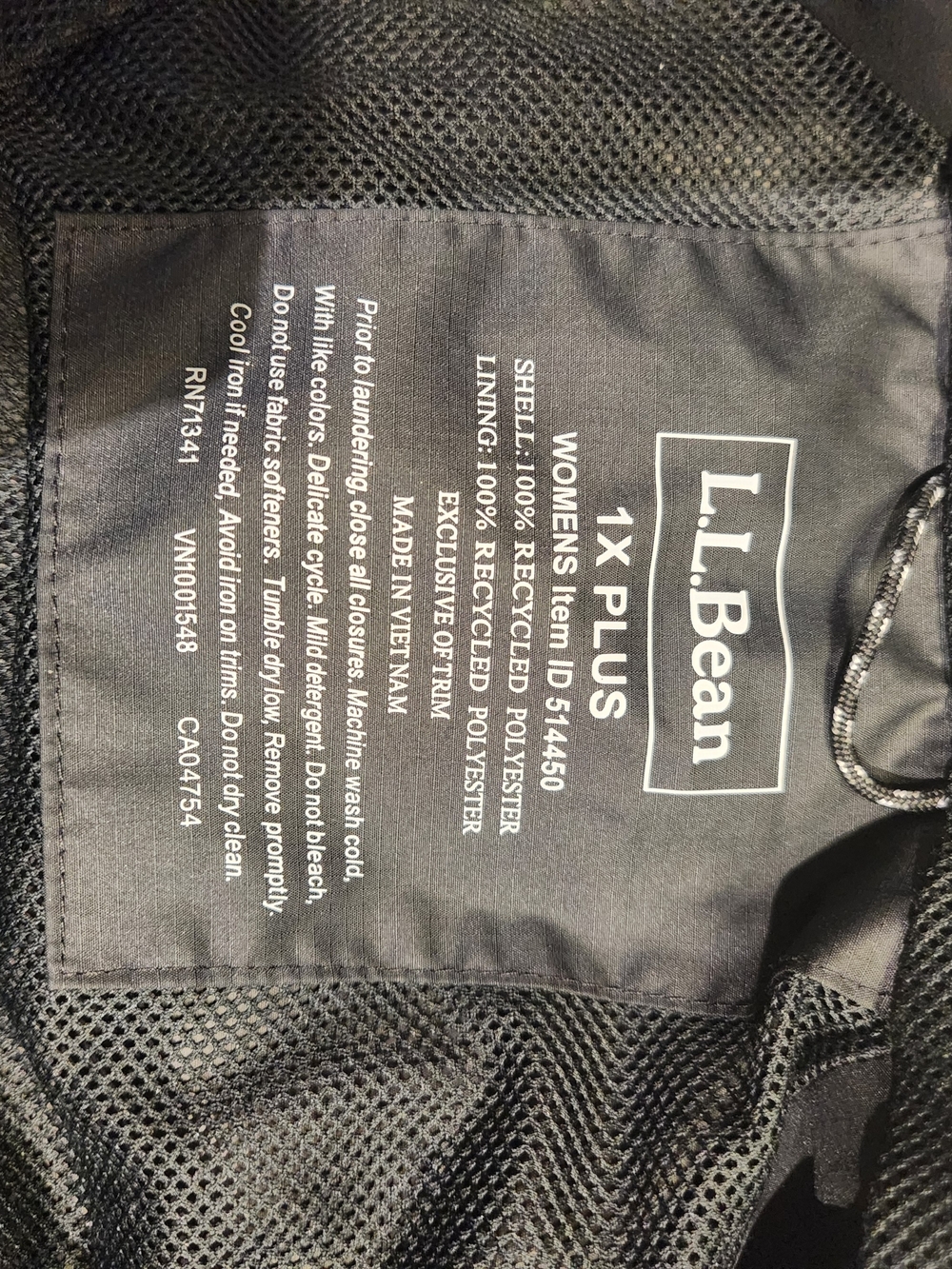 L.L.Bean Women's Rain Jacket With Hoodi Black Size 1X Plus - Picture 6 of 6